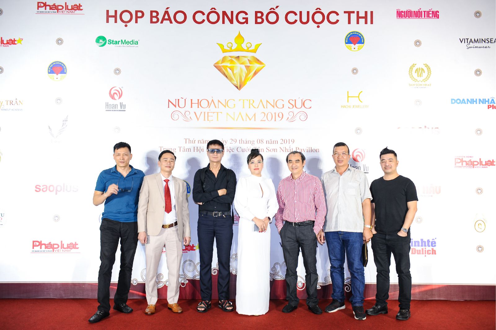 nu hoang